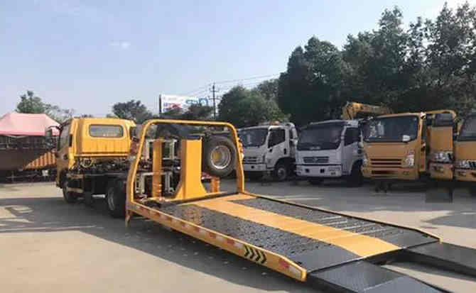 莱山区汽车中途维修案例